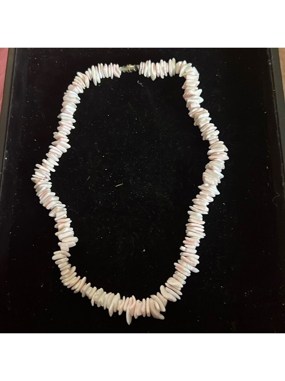 LIGHT PINK CORAL NECKLACE BRACELET
